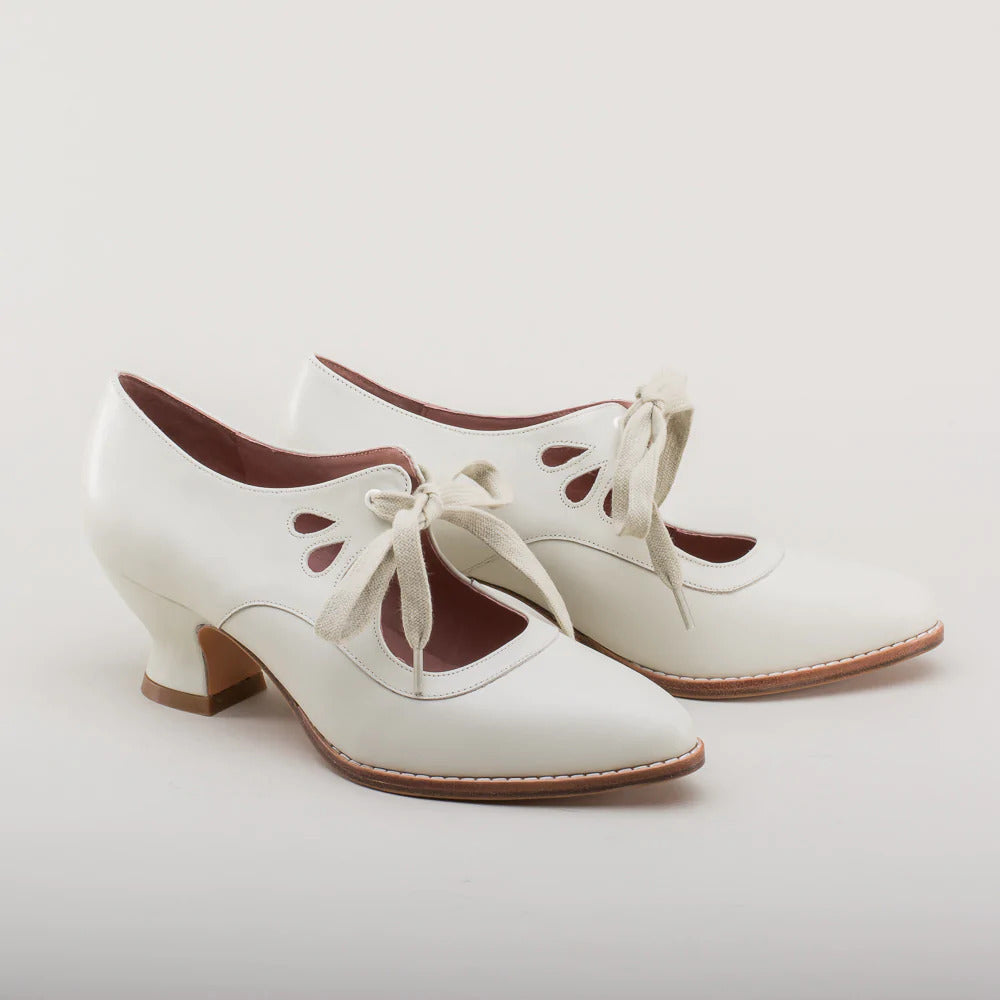Damen Vintage High Heels | Schnüren