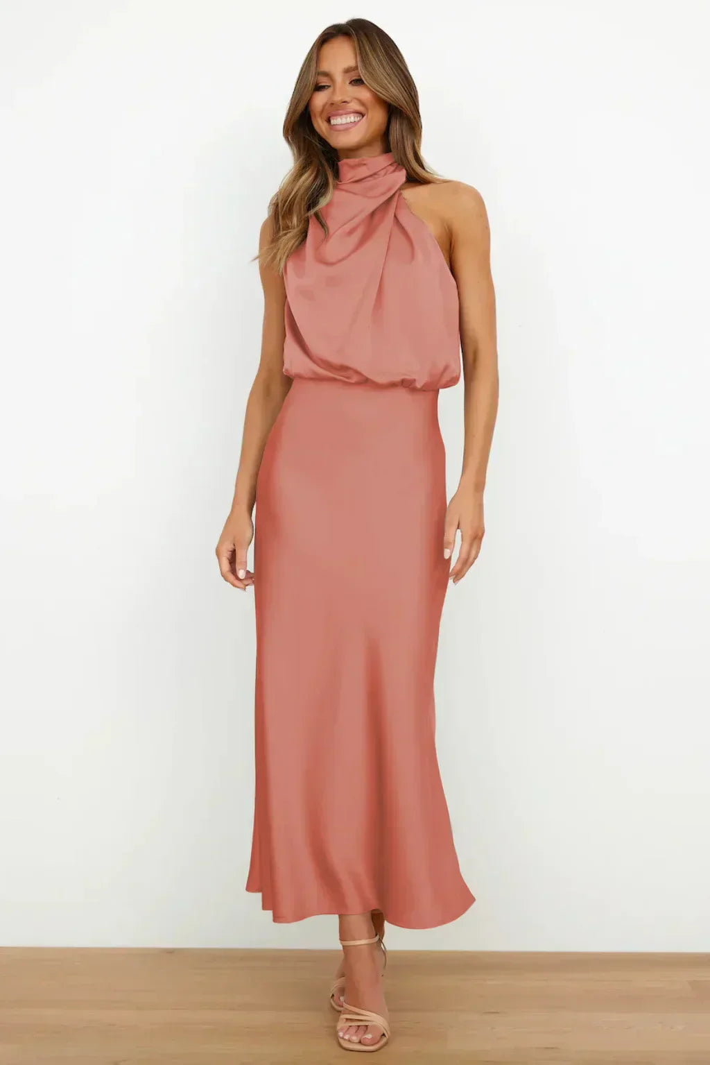 Damen Neckholder Ärmellos Abendkleid | Maxi