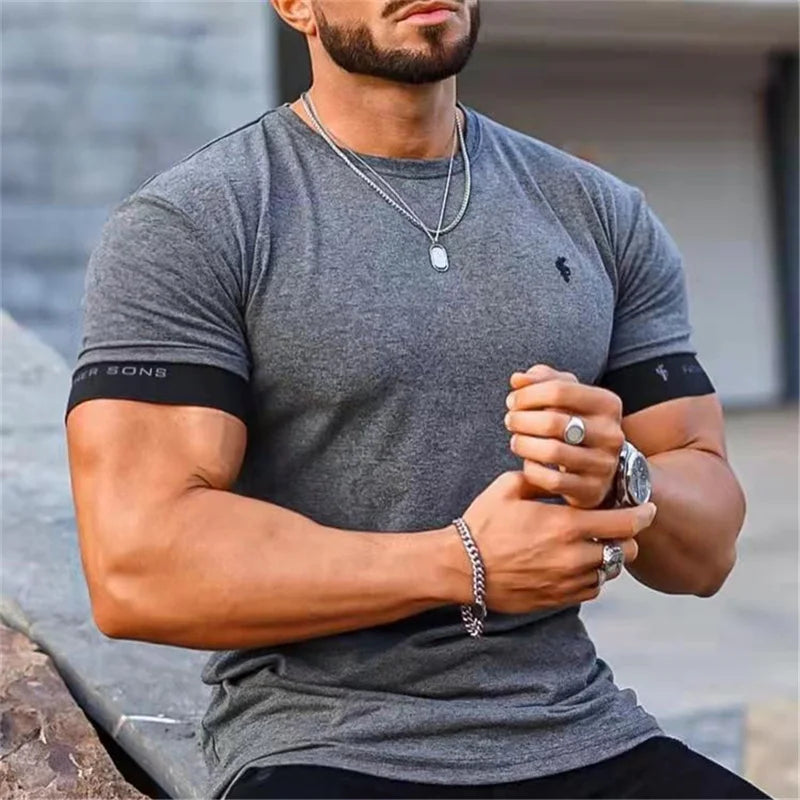Herren Kurzarm Rundhalsausschnitt T-Shirt | Schlanke Passform