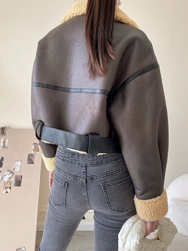 Klassische Braune Lederjacke mit Lammwoll Futter und Leder Splice