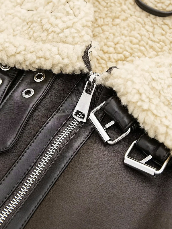 Klassische Braune Lederjacke mit Lammwoll Futter und Leder Splice