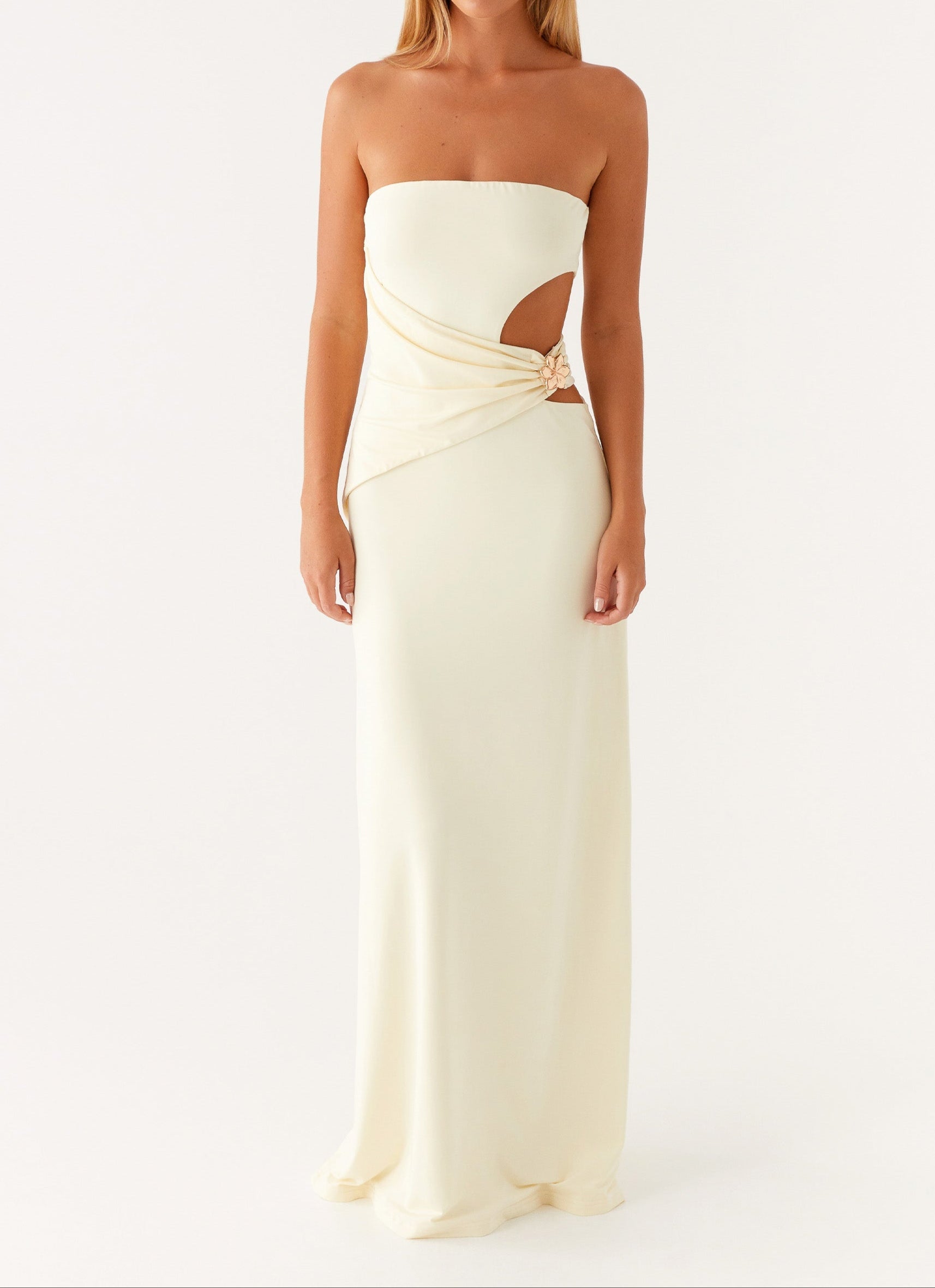 Trägerloses Maxikleid mit seitlichem Cut-out – Hellgelb