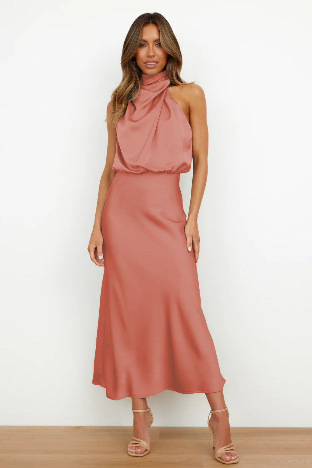 Damen Neckholder Ärmellos Abendkleid | Maxi
