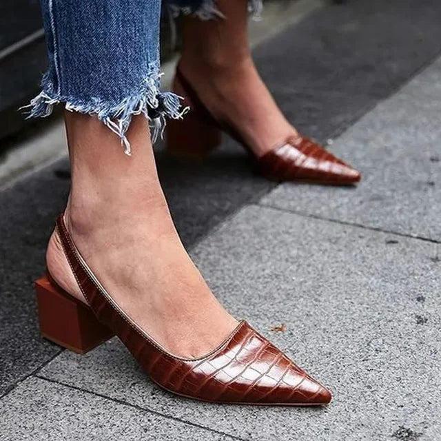 Damen Blockabsatz Pumps | Spitz Zulaufend