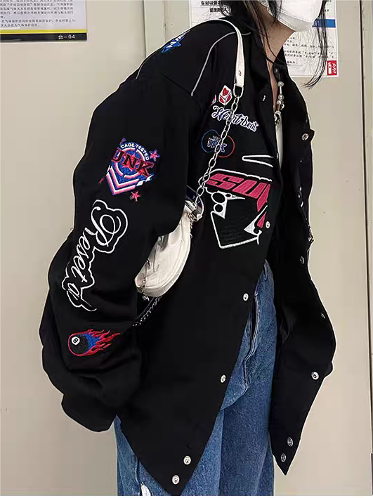 Schwarze Vintage Motorrad Bomberjacke mit Stickerei